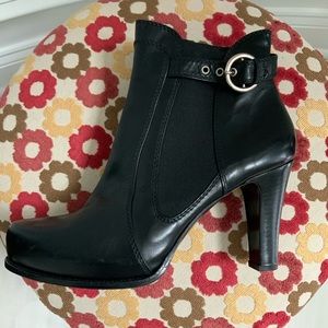 🆕 SPORTMAX Booties